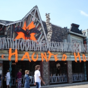 Haunted House Spook Show Rides 1