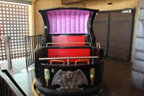 Haunted House Spook Show Rides - cars - 3
